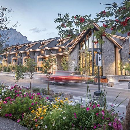 Peaks Hotel And Suites 뱀프 외부 사진