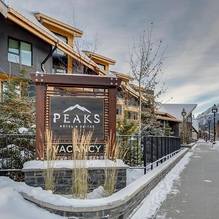 Peaks Hotel And Suites 뱀프 외부 사진