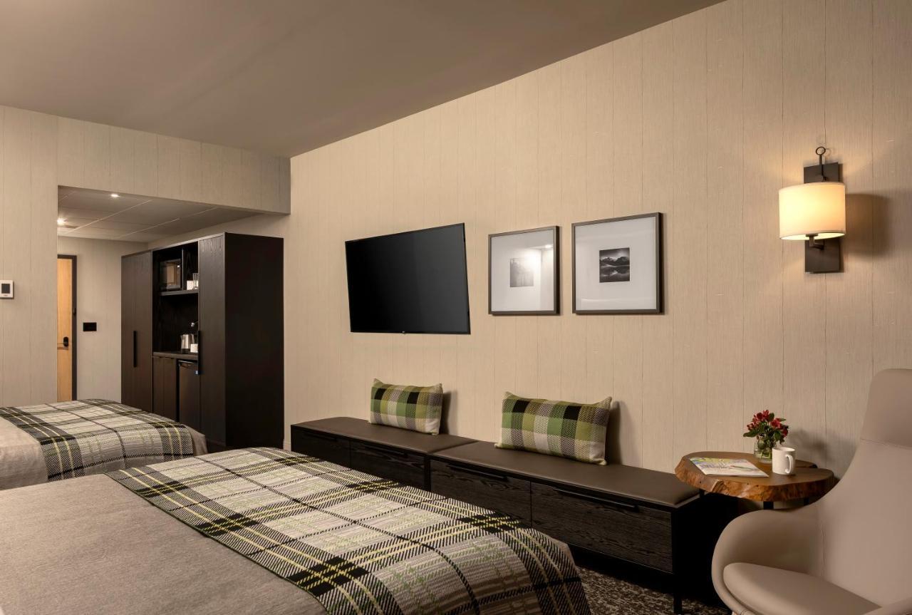 Peaks Hotel And Suites 뱀프 외부 사진