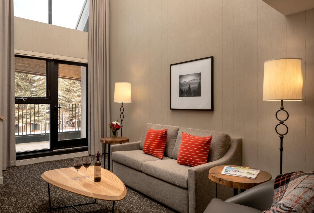 Peaks Hotel And Suites 뱀프 외부 사진