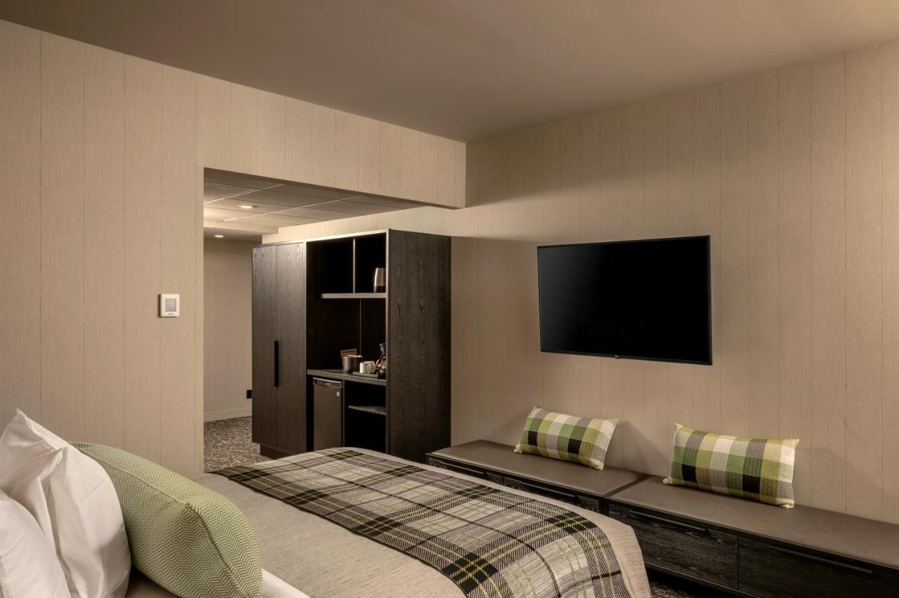 Peaks Hotel And Suites 뱀프 외부 사진