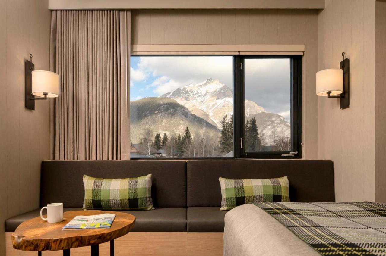 Peaks Hotel And Suites 뱀프 외부 사진