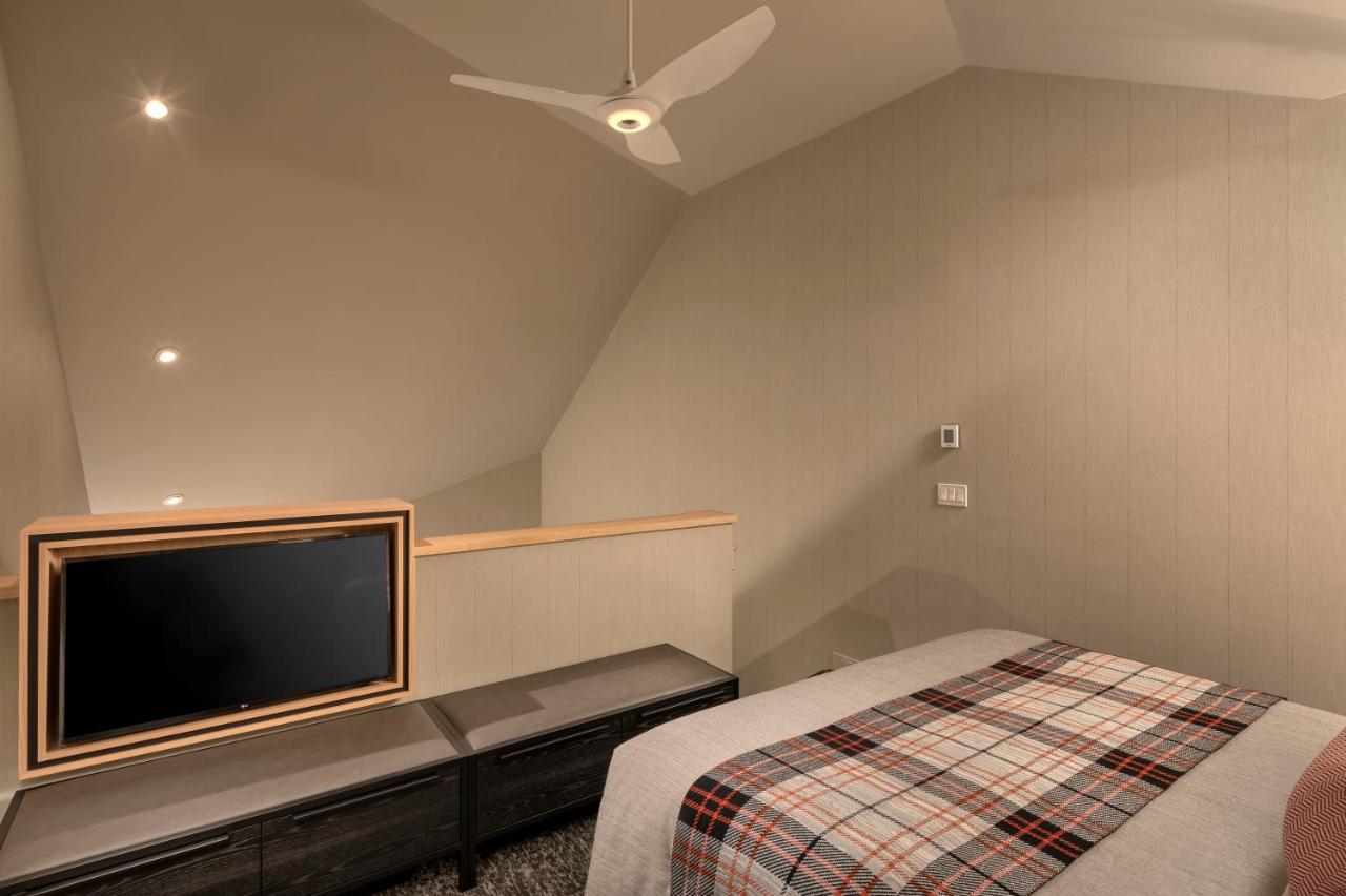 Peaks Hotel And Suites 뱀프 외부 사진