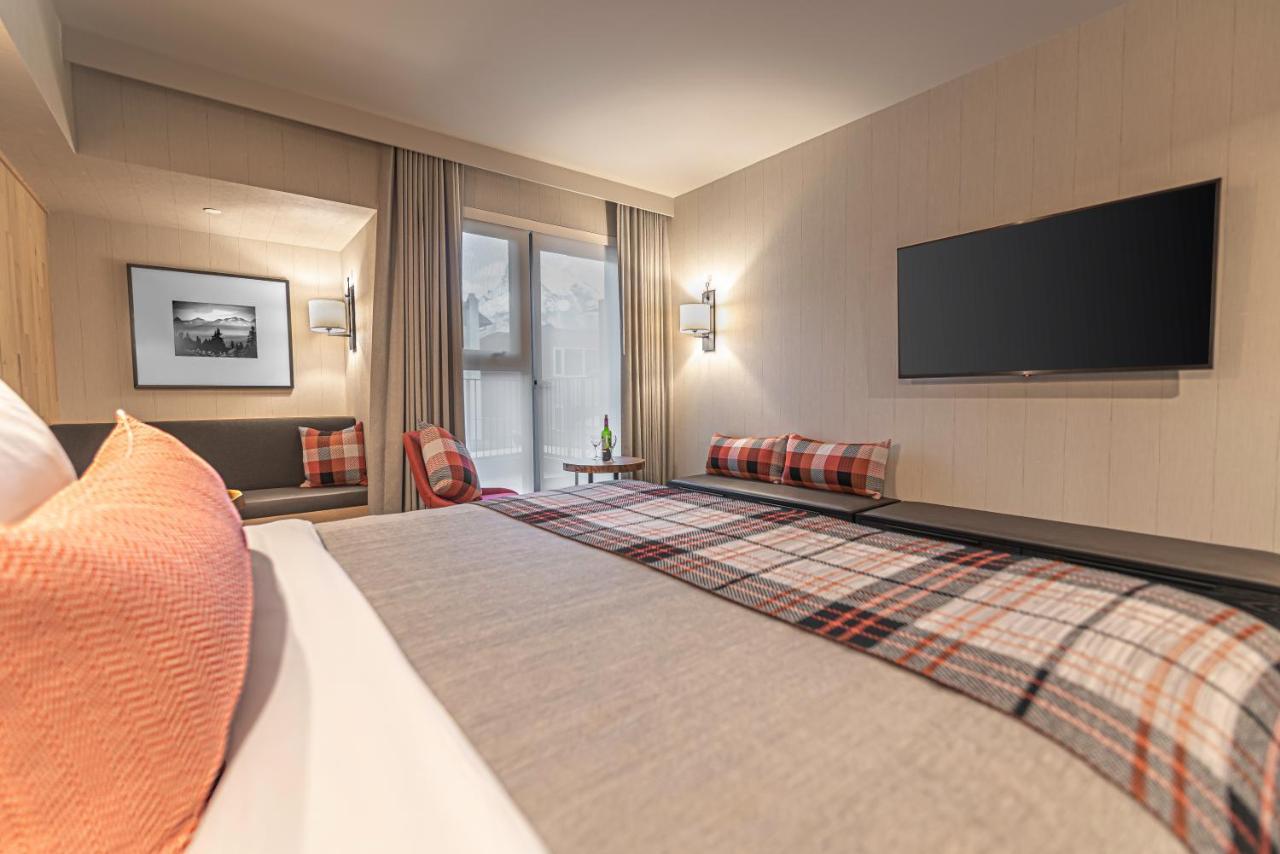 Peaks Hotel And Suites 뱀프 외부 사진