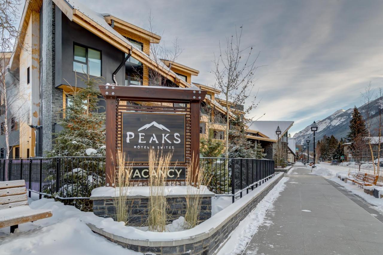 Peaks Hotel And Suites 뱀프 외부 사진