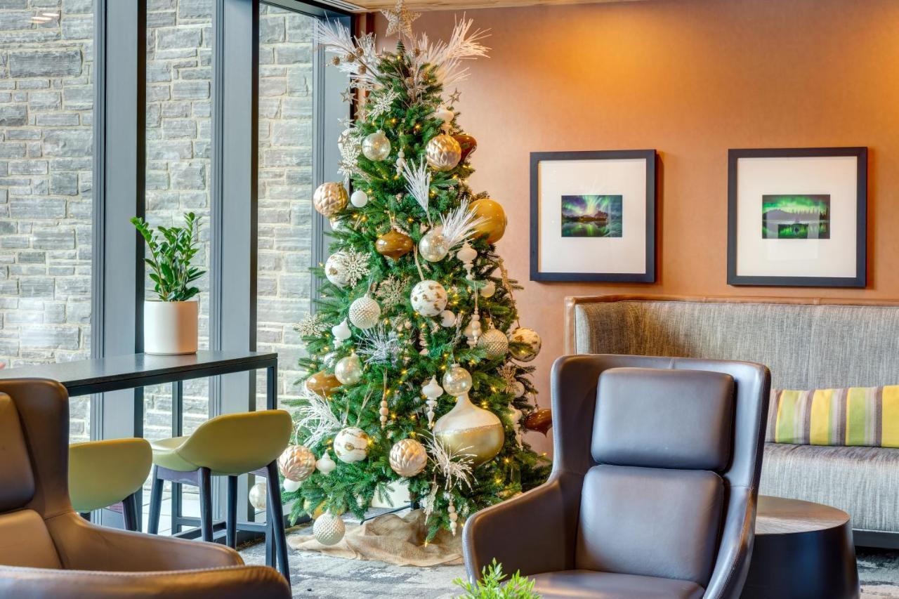 Peaks Hotel And Suites 뱀프 외부 사진