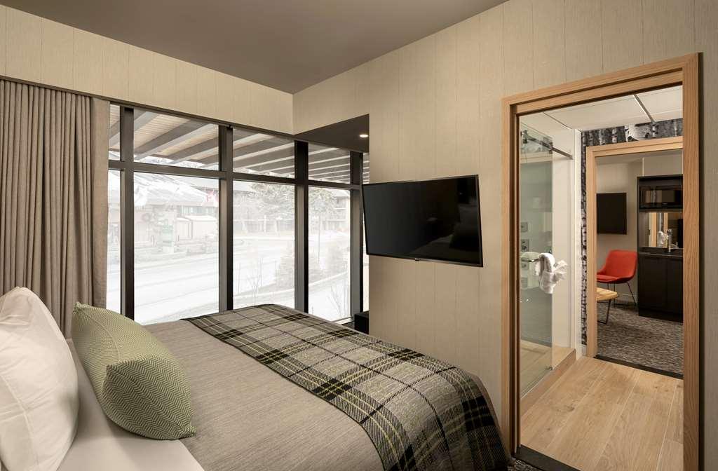 Peaks Hotel And Suites 뱀프 객실 사진