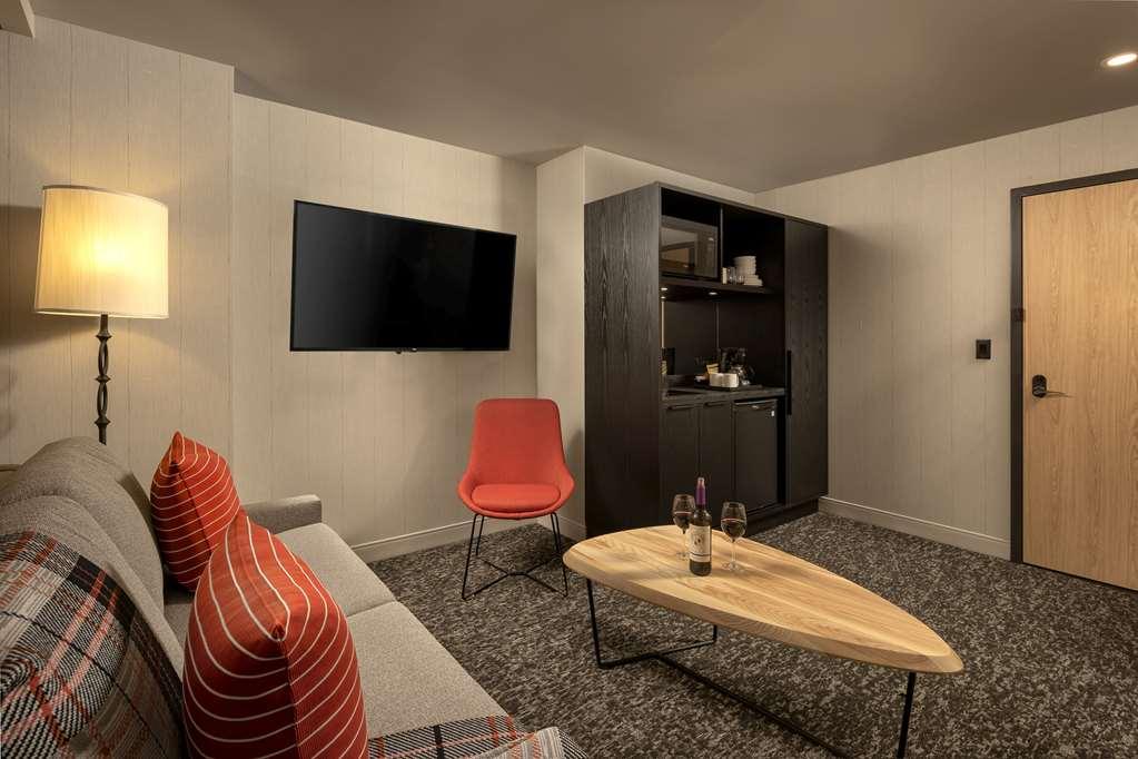 Peaks Hotel And Suites 뱀프 객실 사진