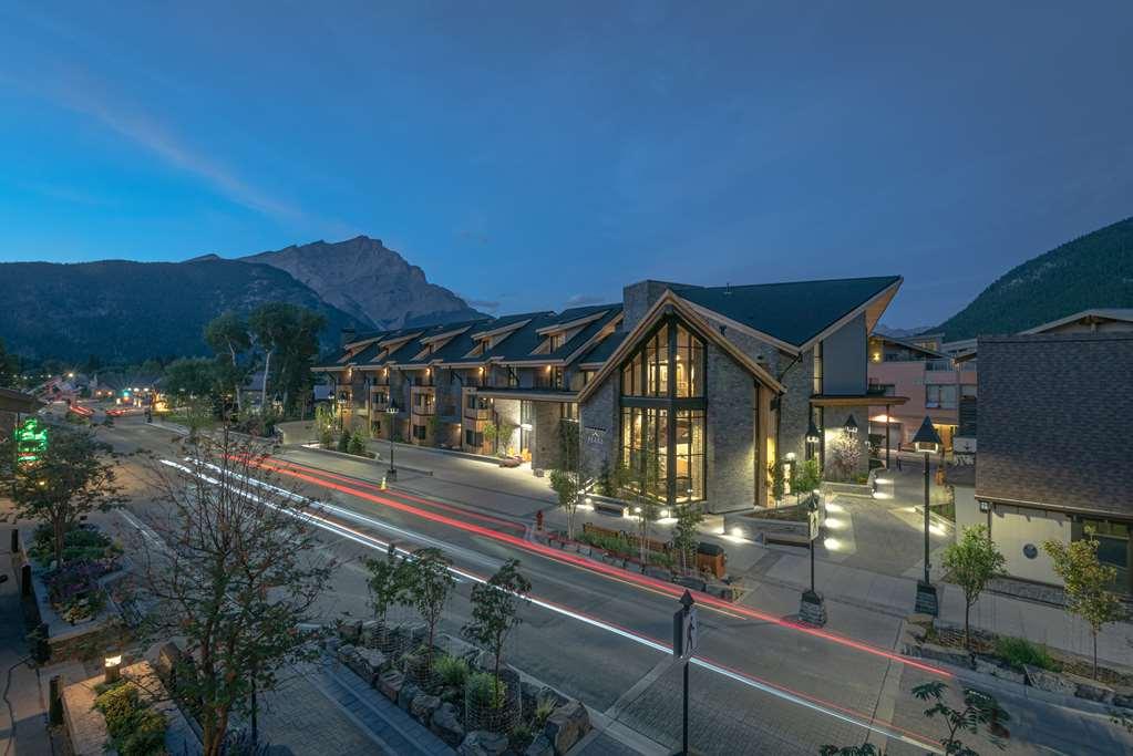 Peaks Hotel And Suites 뱀프 외부 사진